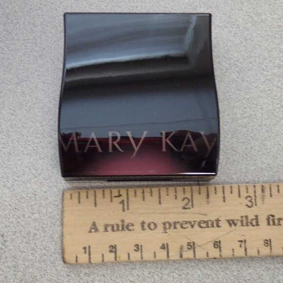 Mary Kay Mini Compact NEW - Picture 5 of 7
